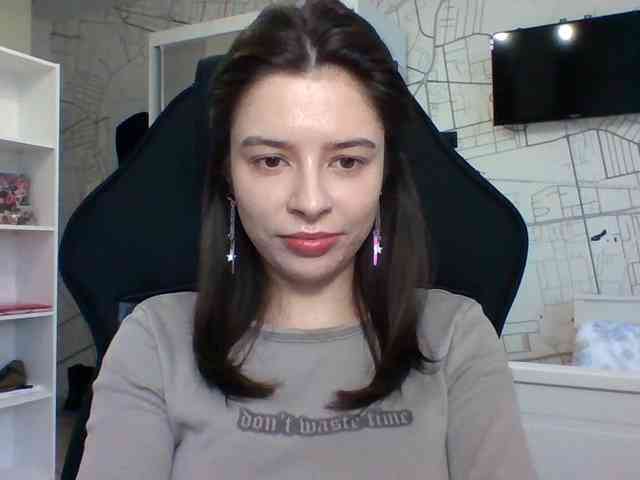 LariceHot webcam