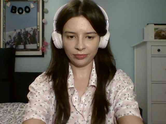 LariceHot webcam