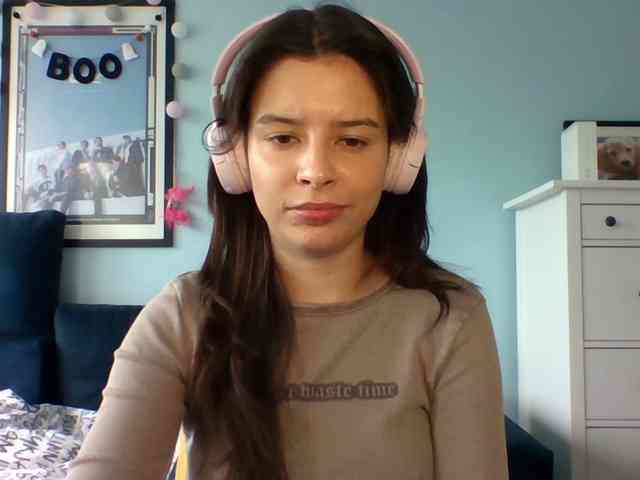 LariceHot webcam