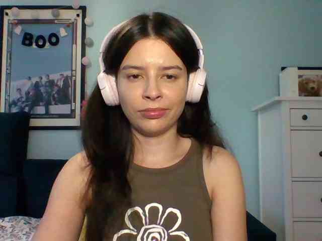 LariceHot webcam