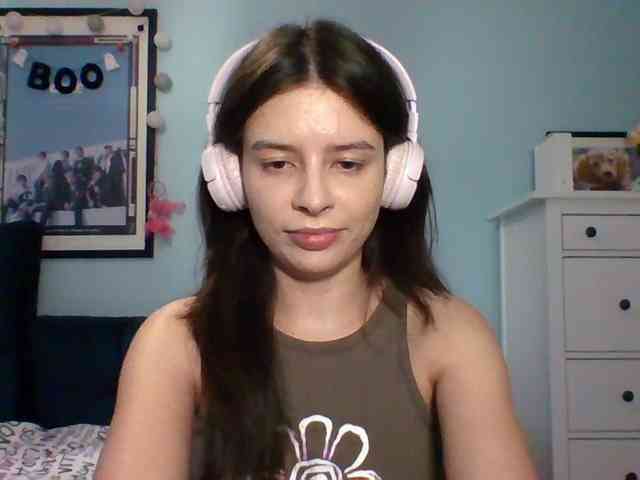 LariceHot webcam