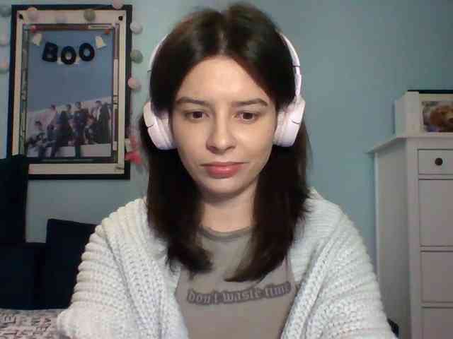 LariceHot webcam