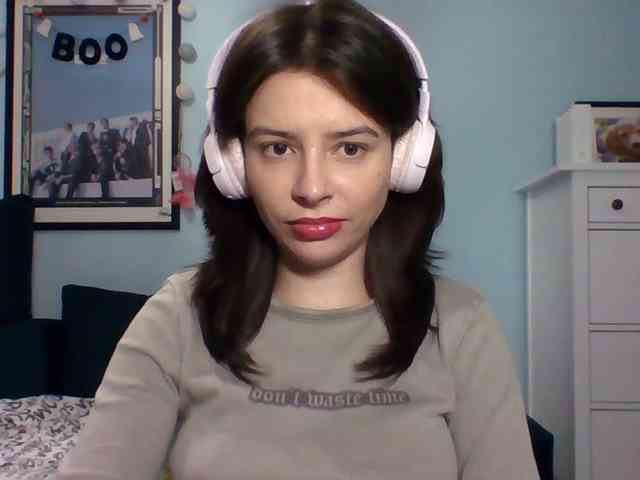 LariceHot webcam