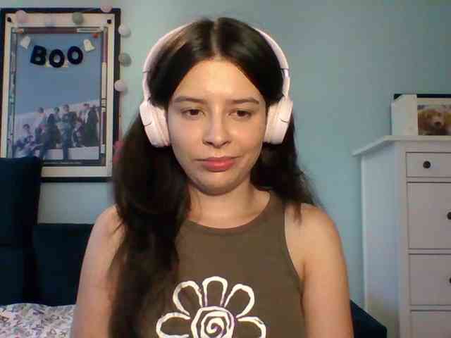 LariceHot webcam
