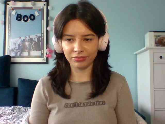 LariceHot webcam