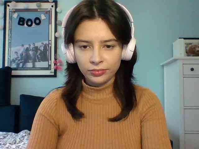 LariceHot webcam