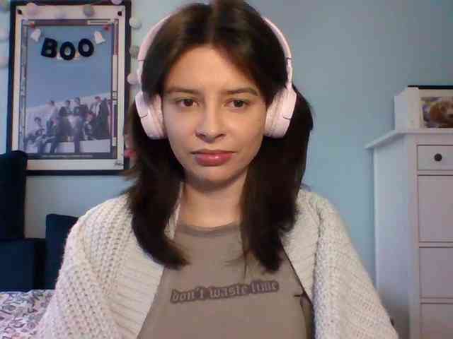 LariceHot webcam