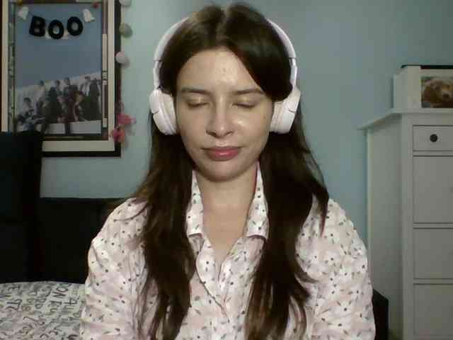 LariceHot webcam