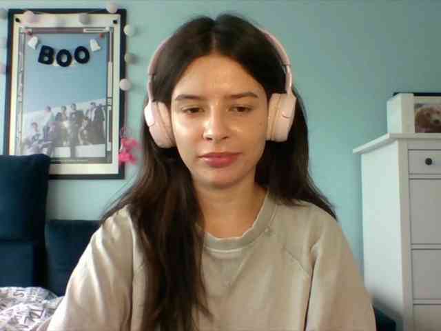 LariceHot webcam
