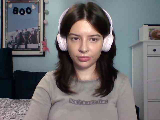 LariceHot webcam