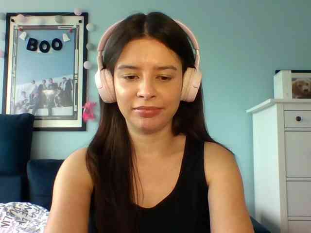 LariceHot webcam