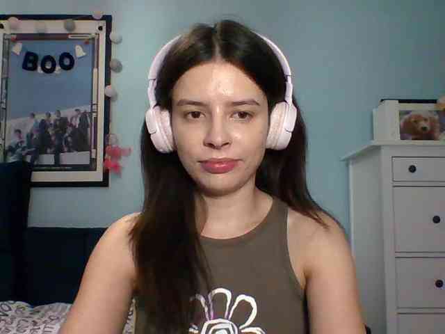 LariceHot webcam