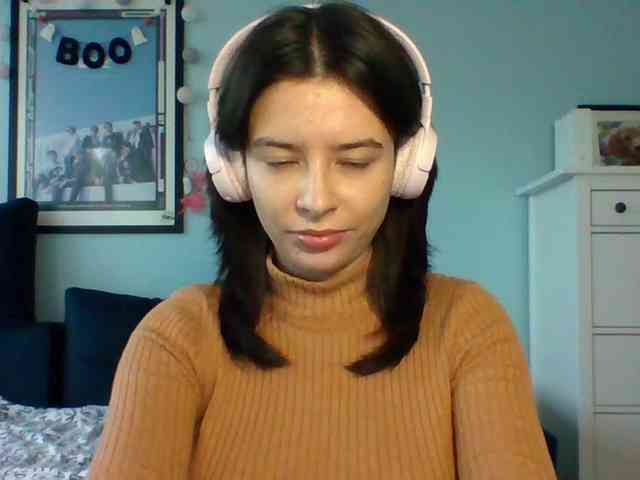 LariceHot webcam
