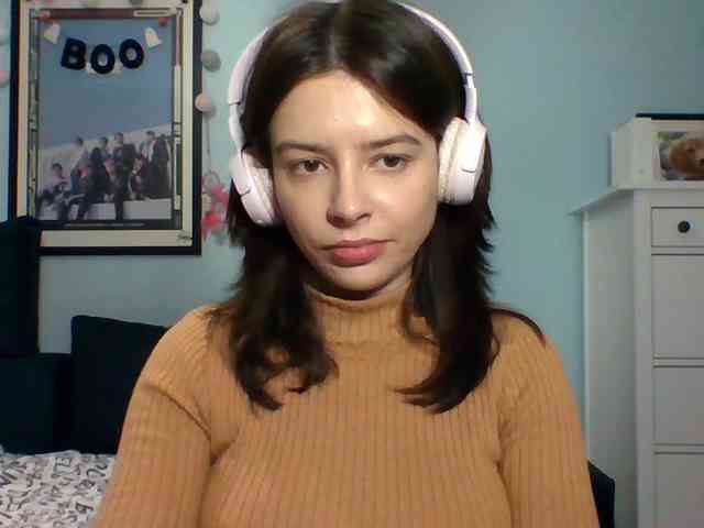 LariceHot webcam
