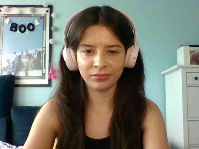 LariceHot webcam