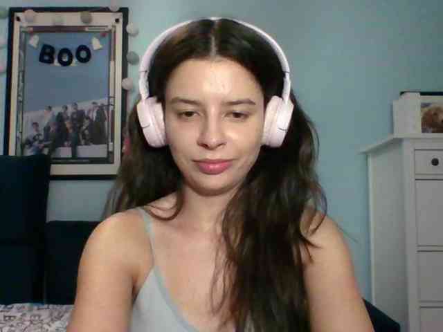 LariceHot webcam