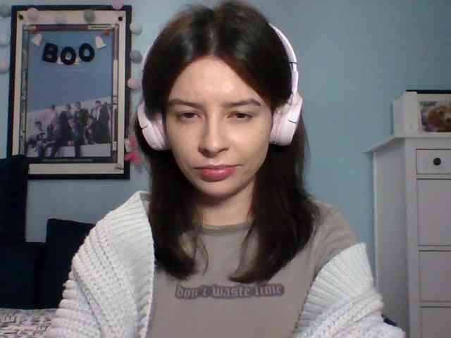 LariceHot webcam