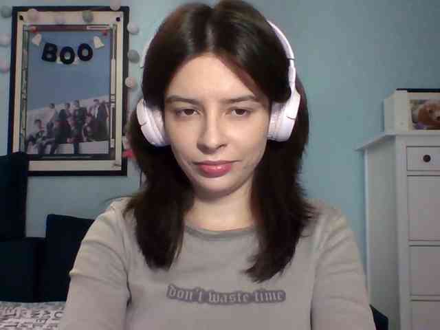 LariceHot webcam