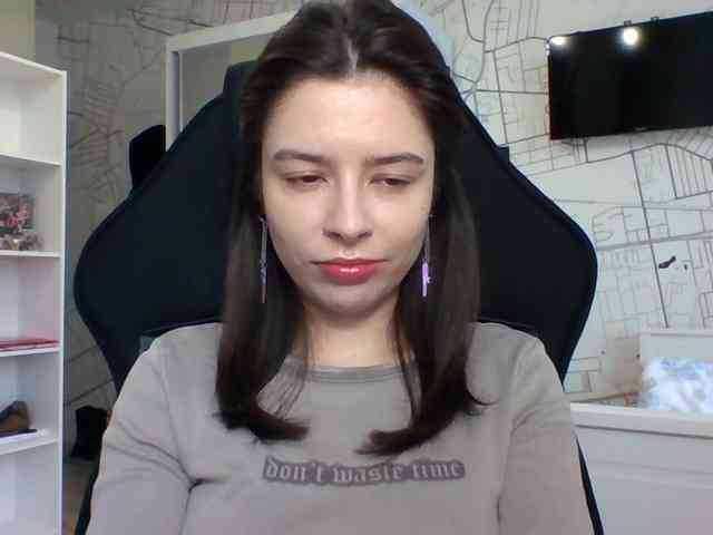LariceHot webcam