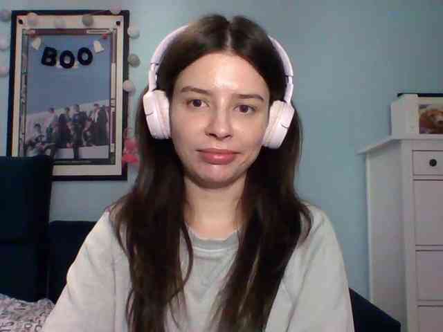 LariceHot webcam