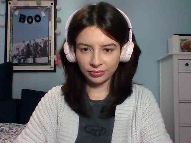 LariceHot webcam