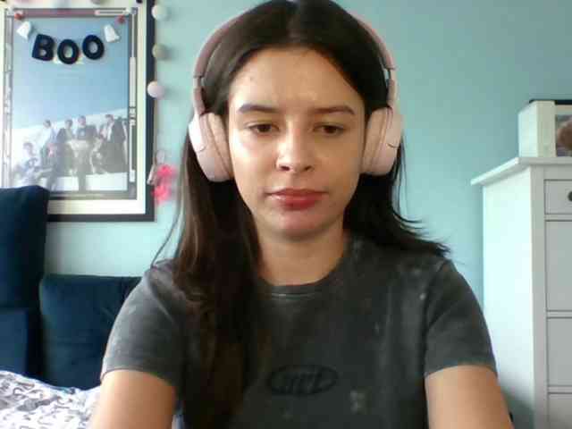 LariceHot webcam