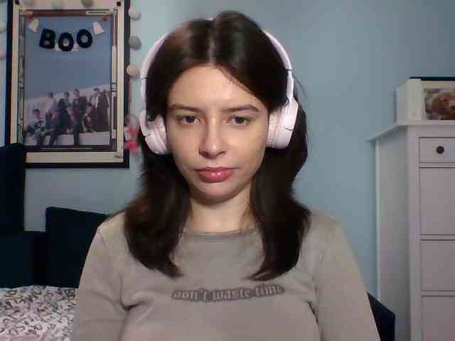 LariceHot webcam