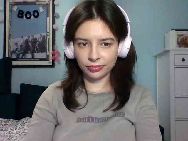 LariceHot webcam