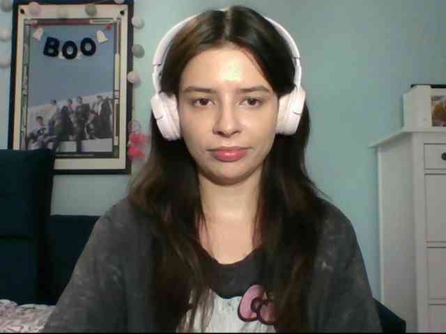 LariceHot webcam