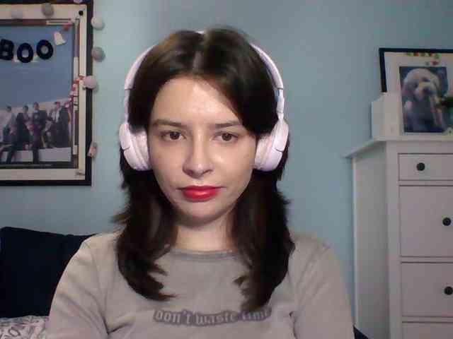 LariceHot webcam