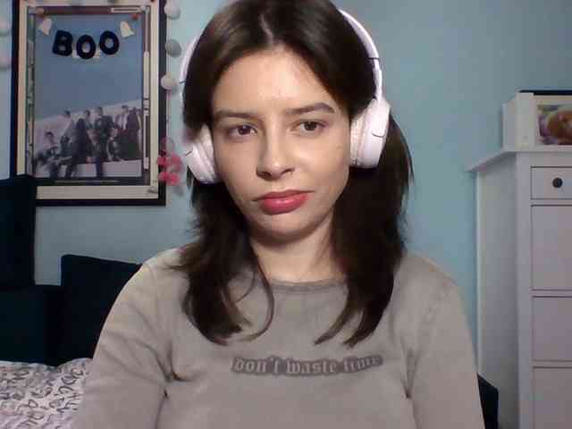 LariceHot webcam
