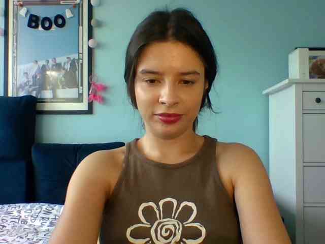 LariceHot webcam