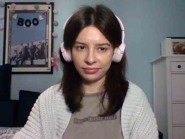 LariceHot webcam