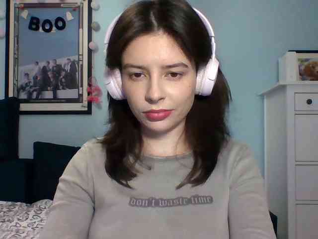 LariceHot webcam