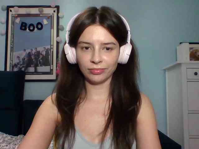 LariceHot webcam
