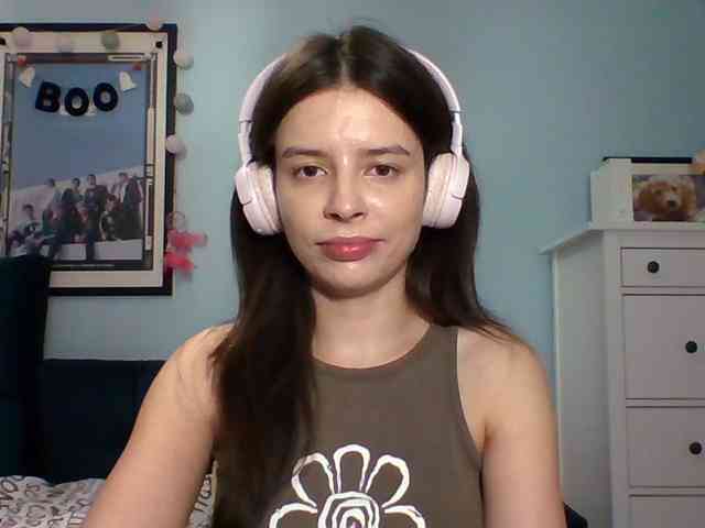 LariceHot webcam
