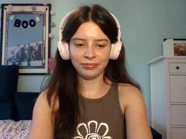LariceHot webcam