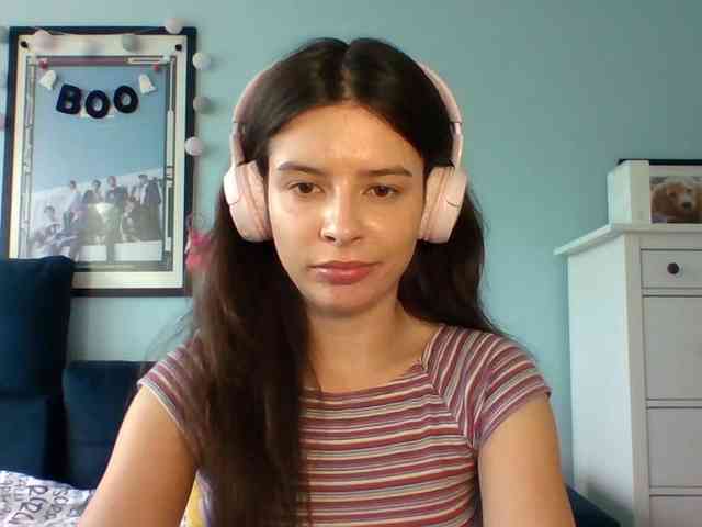 LariceHot webcam