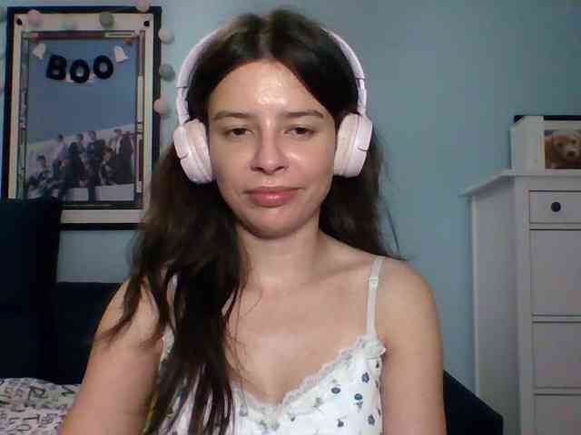 LariceHot webcam