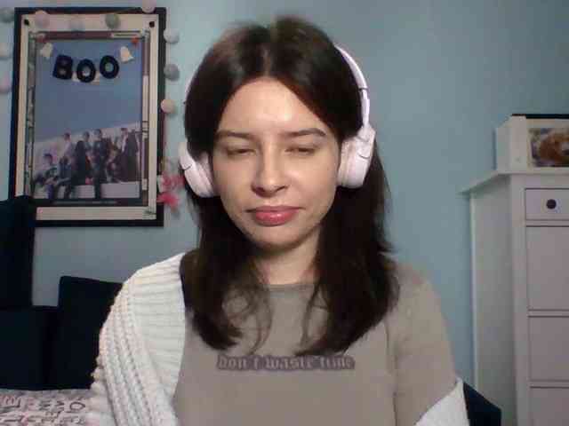 LariceHot webcam