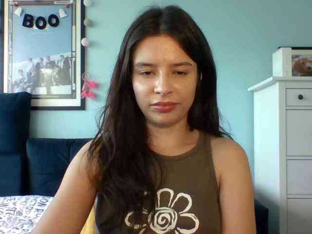 LariceHot webcam