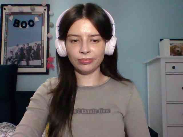 LariceHot webcam