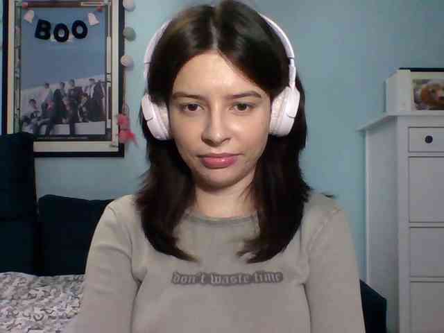 LariceHot webcam