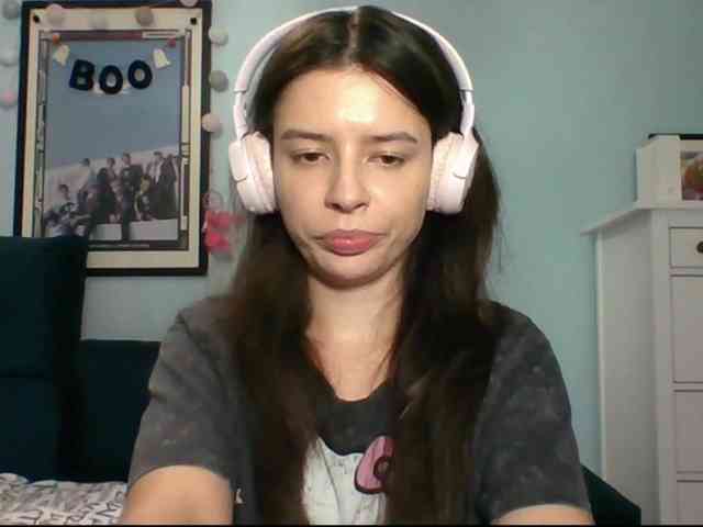 LariceHot webcam