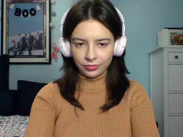 LariceHot webcam