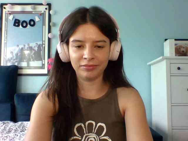 LariceHot webcam