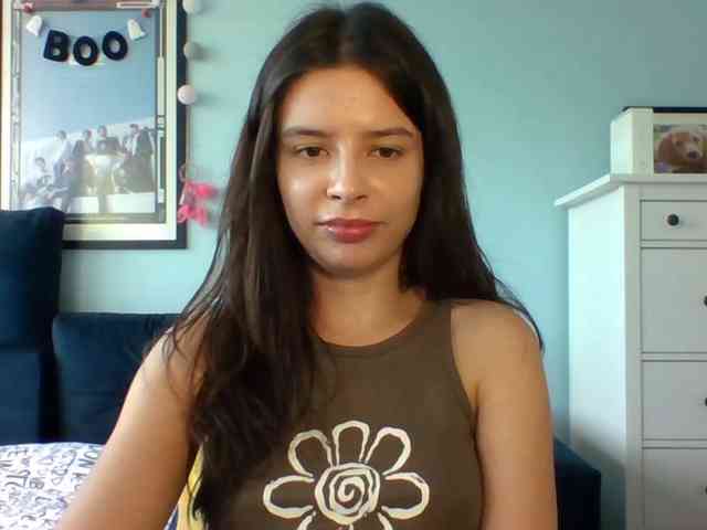 LariceHot webcam