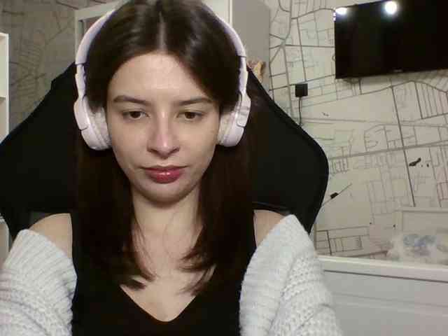 LariceHot webcam