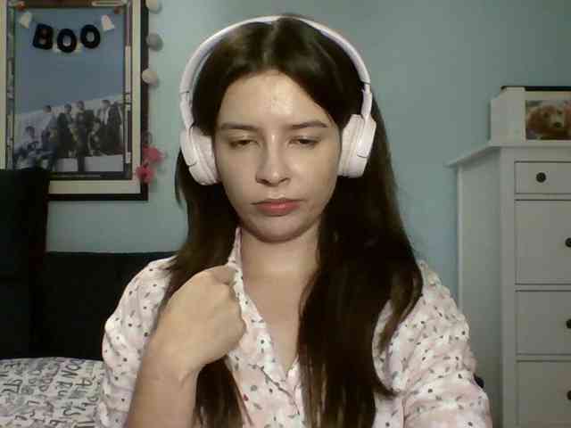 LariceHot webcam