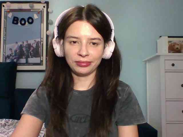 LariceHot webcam